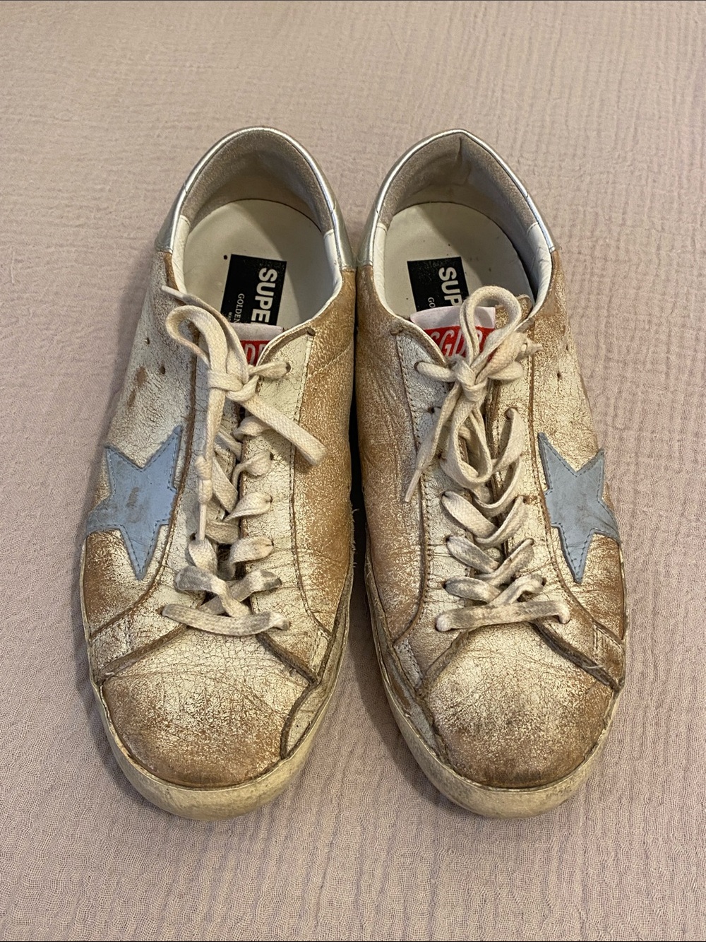 Golden Goose Metallic Gold Low-Top Sneakers with Light Blue Star. Size 43